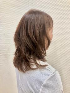 くびれヘア/ウルフレイヤー/小顔/前上がりレイヤー/セミディ - QUALIS 上福岡店掲載