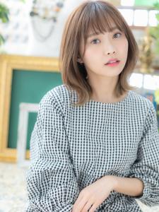 くせ毛風透け感外ハネミディ大人ハイライト　シースルーバング - COVER HAIR & SPA bliss【カバーヘア アンド スパ ブリス】浦和/浦和西口店掲載