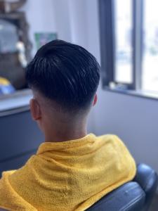 フェード　バーバーカット - Supreme掲載