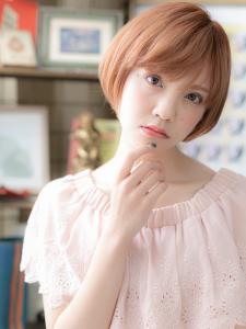 ピンクカラーが大人かわいい前下がりミニボブ 小顔補正立体カッ - COVER HAIR bliss 【カバー ヘア ブリス】川口/ららテラス川口東口駅前店掲載