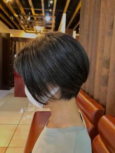 前下がり/グラボブ/ショート/ショートボブ/小顔/40代 - QUALIS 上福岡店掲載