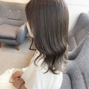 ハイライト×オリーブグレージュ - Eleanor 梅田店掲載