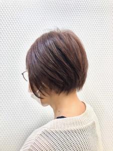 小顔/ショート/丸みショートボブ/暖色系カラー/白髪染め/ - QUALIS 上福岡店掲載