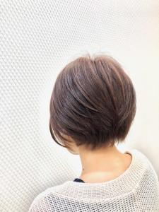 小顔/ショート/丸みショートボブ/暖色系カラー/白髪染め/ - QUALIS 上福岡店掲載