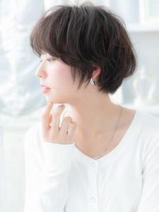 大人かわいいくせ毛風黒髪小顔ボブショート　グレイアッシュ - mod's hair【モッズヘア】越谷/越谷西口店掲載
