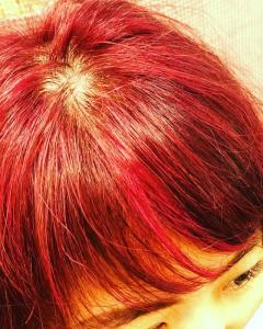 Wカラー　×　RED - HAIR Desing Aprile掲載