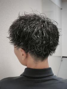 360°カッコいいツイストスパイラル - ヒロ銀座ヘアーサロン 五反田店掲載