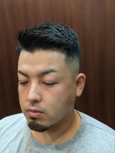 新橋王道スキンフェードスタイル - HIRO GINZA 新橋店【理容室】掲載
