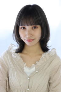 nami☆束感ウルフレイヤー×アッシュグレージュ - hair+resort bouquet掲載