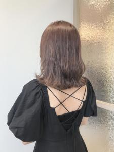 ラベンダーベージュ - Eleanor 梅田店掲載