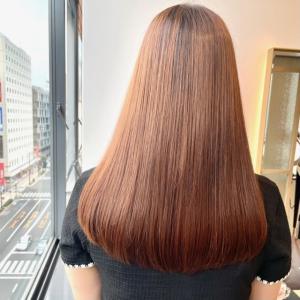髪質改善で美しい艶のある髪へ - Eleanor 梅田店掲載