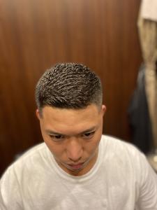 濡れパンスキンフェード - ヒロ銀座ヘアーサロン 五反田店掲載