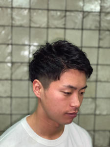 ツーブロックアップバングスタイル - ヒロ銀座ヘアーサロン銀座一丁目店掲載