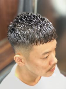 スキンフェードクロップスタイル - ヒロ銀座ヘアーサロン 浜松町大門店掲載