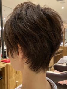 ベリーショート - HAIR & MAKE EARTH 青葉台店掲載