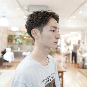 《e's中目黒美容室》動きのあるセンターパートヘア【佐久間】 - e's(イーズ)中目黒掲載