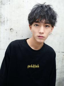 ナチュラル束感パーマ/ショートウルフ/ダークグレーアッシュ - MEN'S HAIR TOKYO 表参道掲載