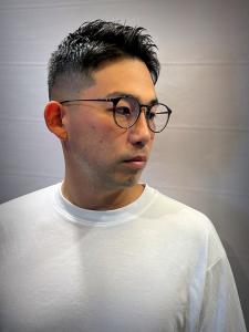 ヒロ銀座刈り上げフェードショートスタイル理容室/BARBER - ヒロ銀座ヘアーサロン 麻布乃木坂 六本木駅前店掲載