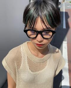 耳掛けショート　ポイントブリーチグリーン - soi掲載