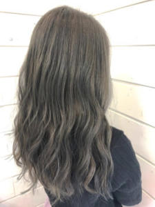 ロングウェーブ×グレージュ - terrace hair & botanical掲載