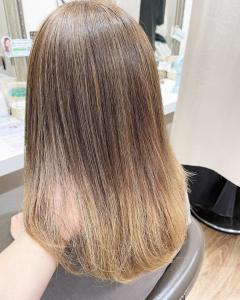 50代ミセス　縮毛矯正と脱！白髪染め - ＣＲＥＡ能見台掲載