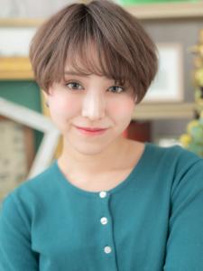 大人かっこいい小顔くせ毛風刈り上げショート　透けバング - COVER HAIR bliss 北浦和西口店【カバー ヘア ブリス】掲載