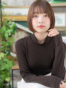 外国人風暖色系カラー小顔切りっぱなしボブ　ぶつ切りボブ - COVER HAIR bliss 北浦和西口店【カバー ヘア ブリス】掲載