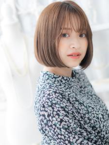 暖色系カラー透けバング前下がりぷつっとボブ　ぶつ切りボブ - mod's hair 上尾【モッズヘア】上尾西口店掲載