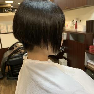 前下がりボブ＋ツーブロック - polish.custom-hair掲載