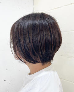 ショートボブスタイル - Lourdes hair design掲載