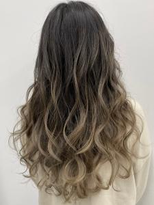 スモーキーベージュグラデーション - Ease by amble luxe 北千住掲載