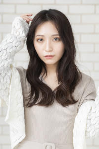 韓国風ウェーブヘア - Cloe 堀江掲載