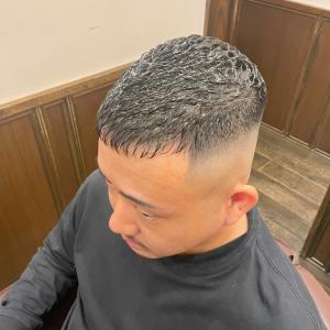 濡れパンクロップスキンフェード【ヒロ銀座】 - ヒロ銀座ヘアーサロン 青山外苑前表参道店掲載