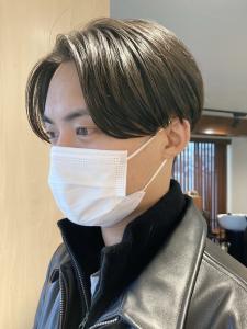 センターパート/トランクスヘア/ダークブラウン	 - MEN'S HAIR TOKYO 表参道掲載