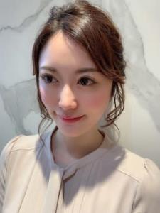 【elua 角床】こなれ感ヘアアレンジ - YUCCA elua 武庫之荘南口掲載