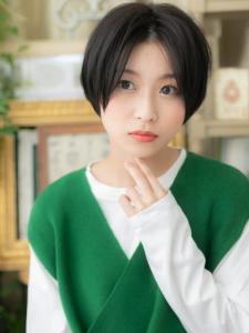 センターパート小顔ミニボブショートマッシュ　エアストレート - COVER HAIR bliss 北浦和西口店【カバー ヘア ブリス】掲載