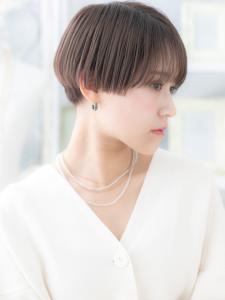 小顔透けバングナチュラルマッシュショート　ヴェールカラー - mod's hair 越谷西口店【モッズヘア】掲載
