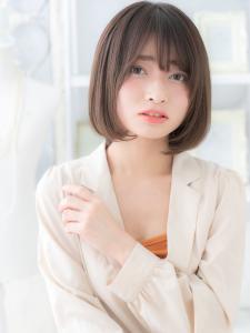 くすみカラーバレイヤージュ小顔ぶつ切りボブナチュラルアッシュ - mod's hair【モッズヘア】越谷/越谷西口店掲載