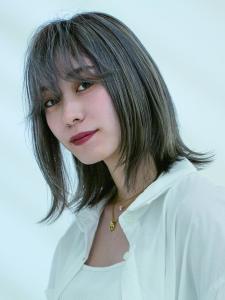 ハイトーン系ディルグレージュカラー - HAIR & MAKE EARTH 小松店掲載