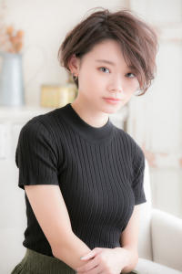 ボーイッシュになりすぎない、ひし形ショート - little×link 福岡掲載