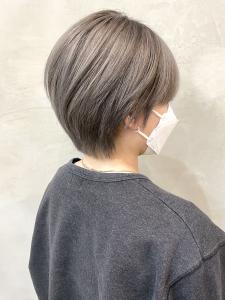 ホワイトグレージュ (2.3ブリーチ) OIKAWA - ペスカ 長町南店掲載