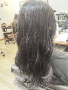 【シルバーカラー】 - gift hair salon掲載