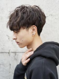 くせ毛風マッシュショート/ソフトツーブロック/ダークブラウン - MEN'S HAIR TOKYO 原宿掲載