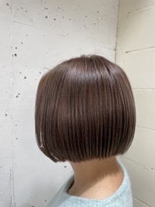 ハイトーンベージュ×ミニボブ - Lourdes hair design掲載