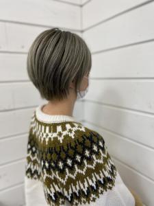 グレージュ　ショート - terrace hair & botanical掲載