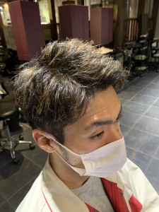 骨格補正カット×ハイライト - Lee 東三国掲載