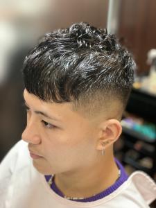 クロップフェードパーマスタイル - ヒロ銀座ヘアーサロン 浜松町大門店掲載