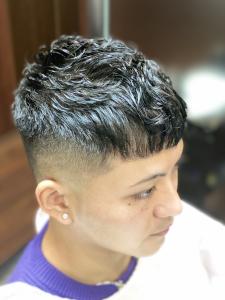 クロップフェードパーマスタイル - ヒロ銀座ヘアーサロン 浜松町大門店掲載