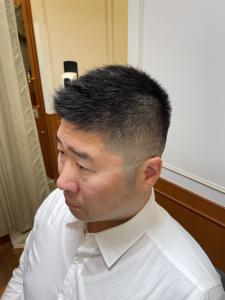 40代からの人気のビジネスフェードカット　整髪料なし - Y's BARBER GINZA LOUNGE掲載