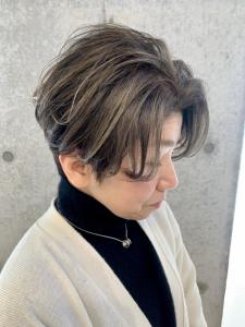 40代50代60代脱白髪染めのハイライトカラー - sweep 平尾掲載